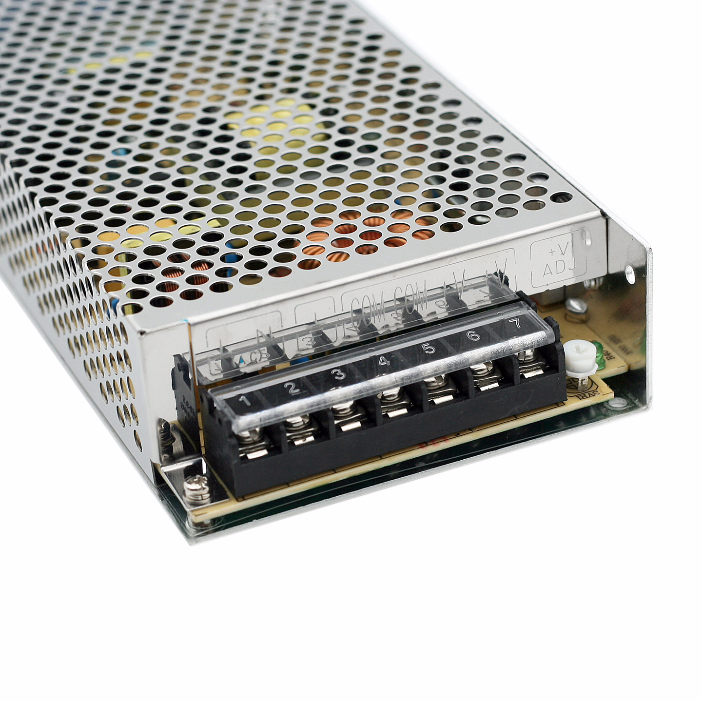 Источник питания INNOCONT. Вход: 220VAC, 1.2А, выход: 100W, 24VDC, 4.5A, -10 +50С, IP20,типы защиты: КЗ, перегрузка, перенапряжение SB-P-100-24