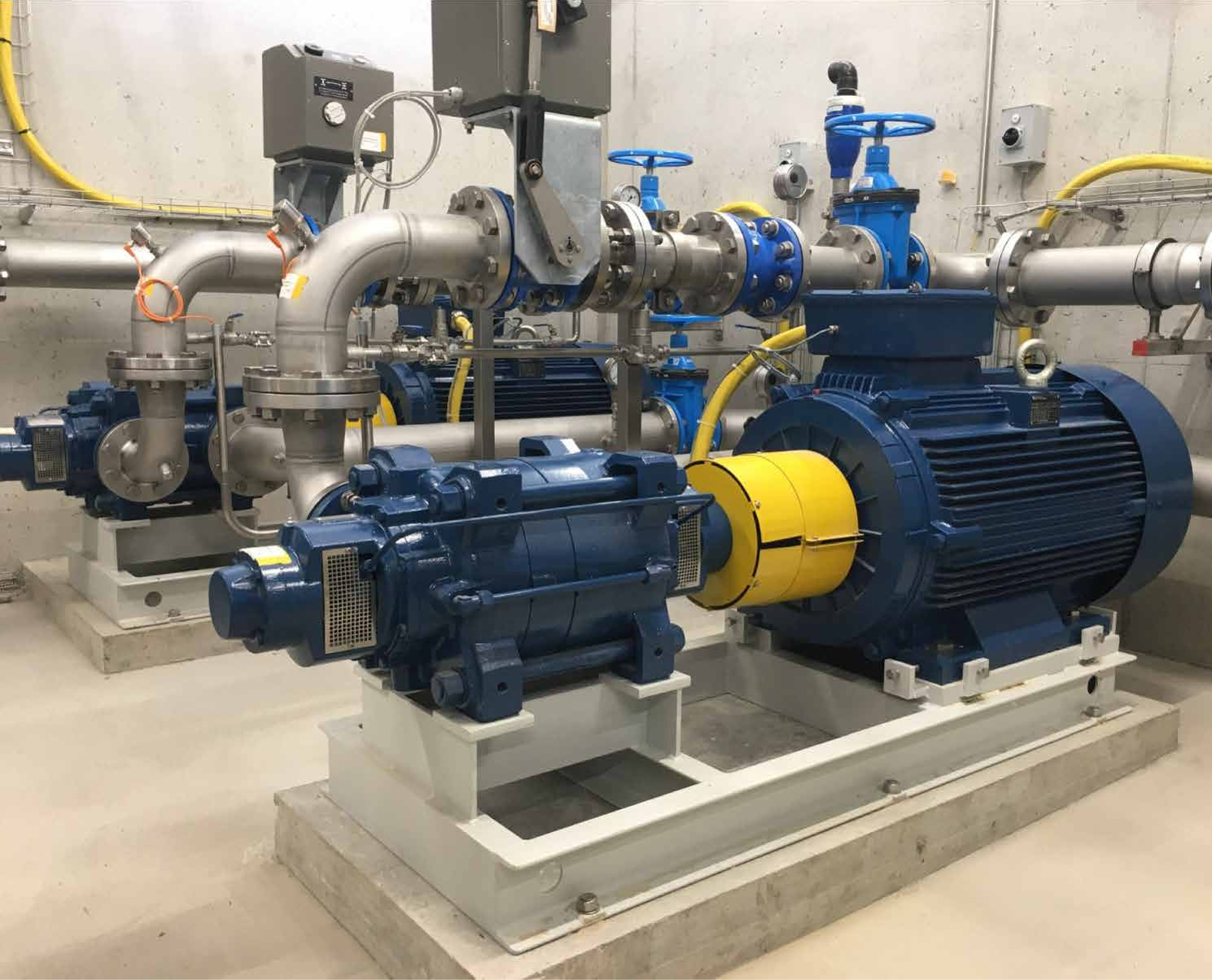 Пример применения преобразователя частоты INNOVERT серии IBD_E для насосов декремнизованной воды на деаэраторы